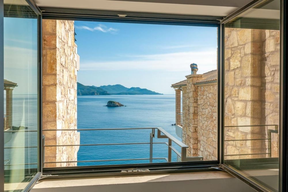 Oikos Syvota in Sivota