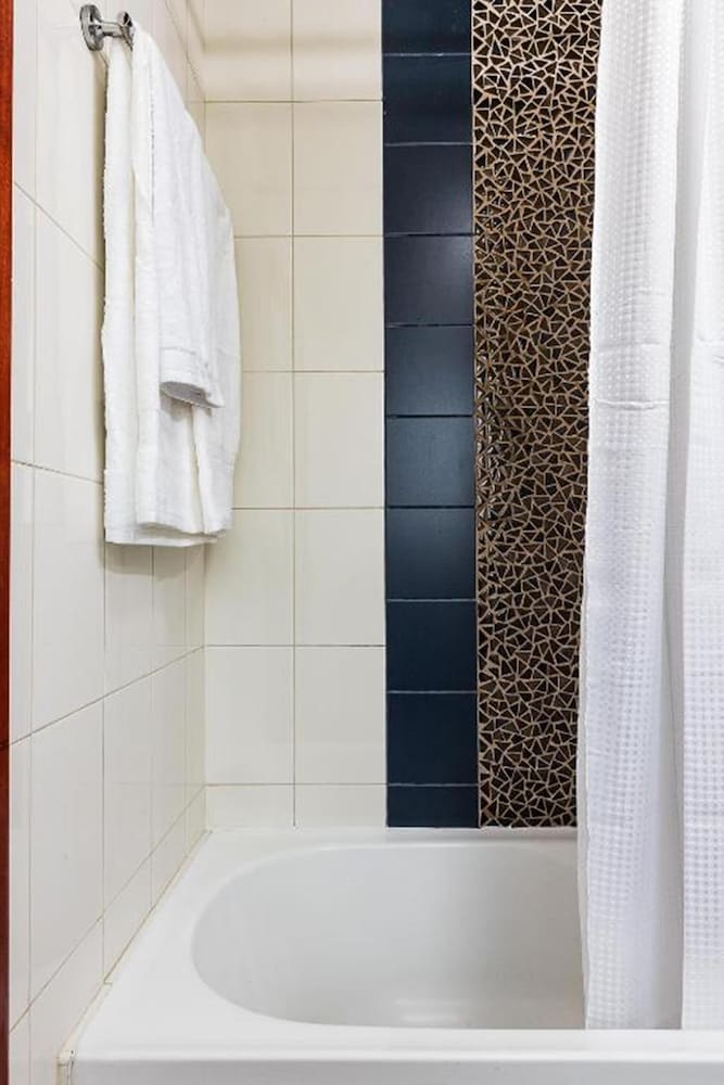 GLOBALSTAY Scala Tower with Free Parking