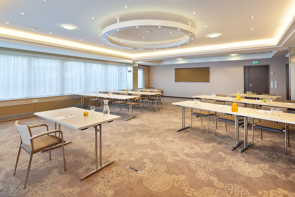 Linz Vacations - Hotel Schillerpark Linz, a member of Radisson Individuals - Property Image 16