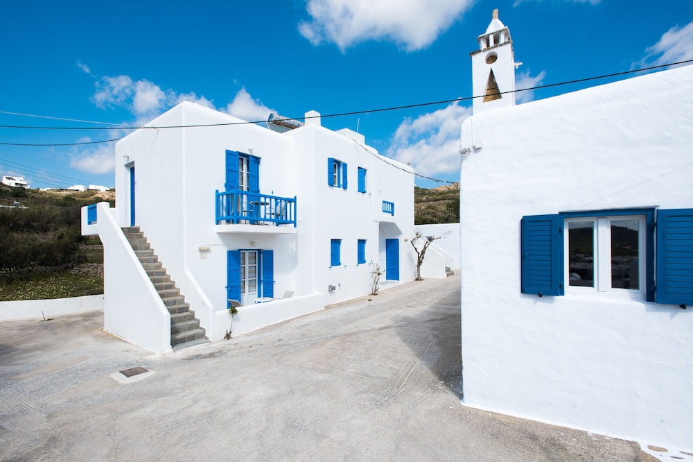 Marina Blue Ornos
