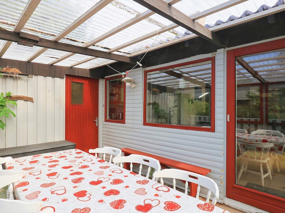 6 Person Holiday Home in Lokken-by Traum