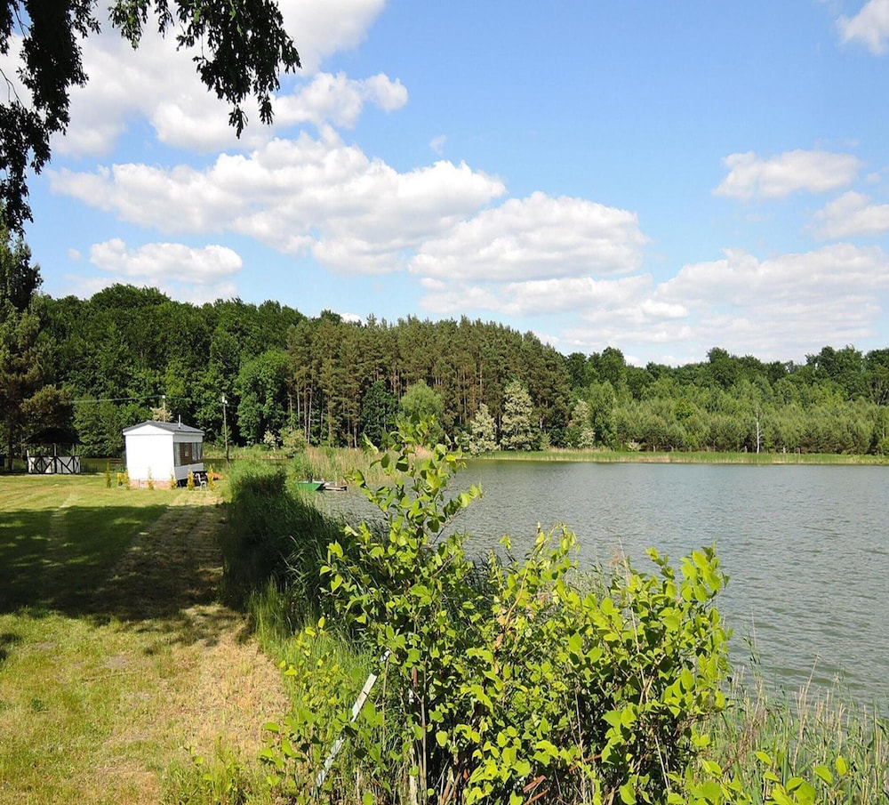 Cottage in Szczecin by Puszcza Bukowa Park