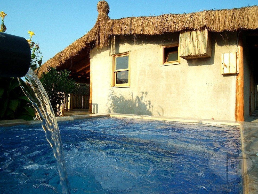 Yalicapkin Cottage view 2