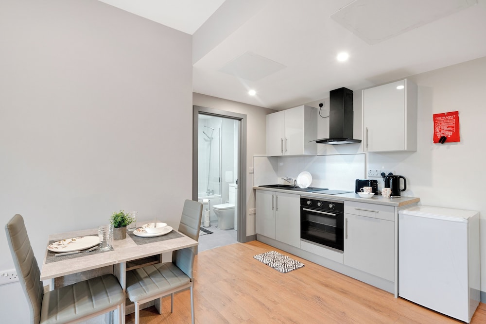 Studio Apartment in London - Ilford, East London