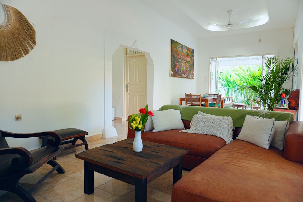 Villa The White House Seminyak