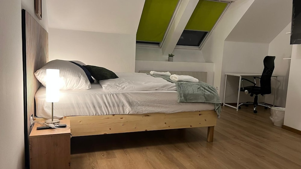 Cozy Room With Balcony Near Rennweg