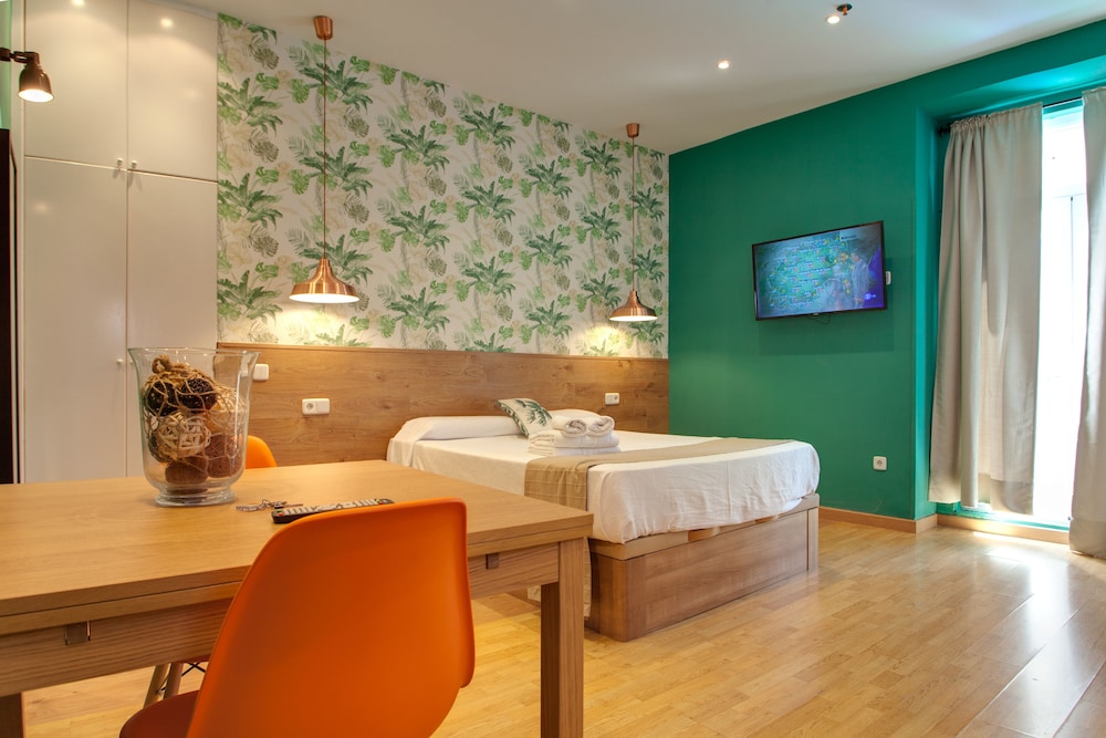 Hotel Suites You Zinc - Image 1