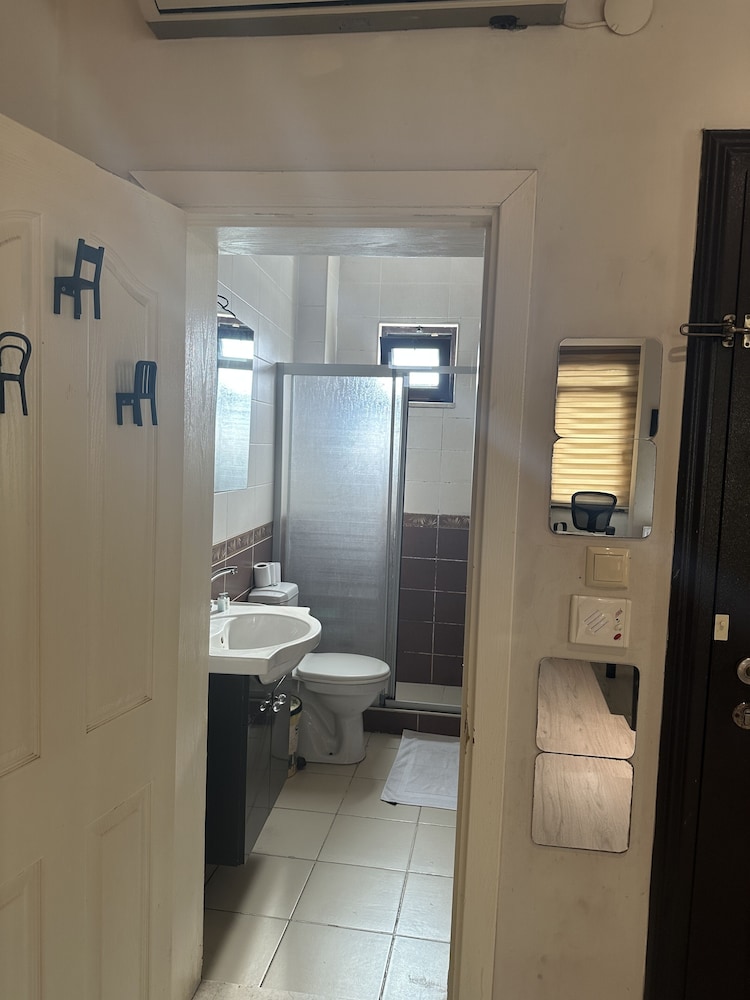 Green Bird Süit - Image 58