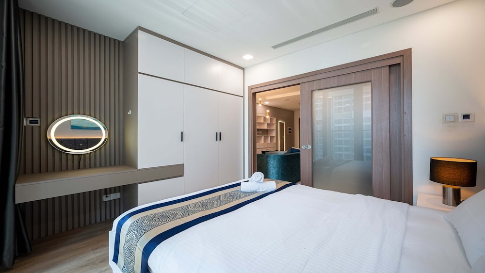 LANDMARK 81 Residences - ANGIA Hospitality
