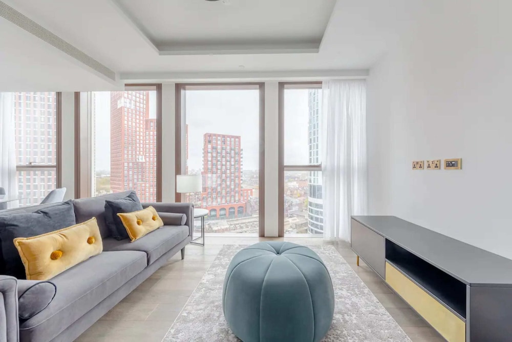 Luxurious 1BD Flat by the River - Vauxhall