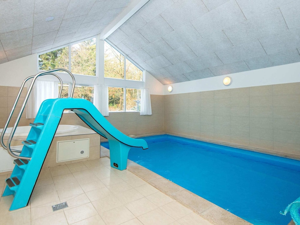 Hostal Sequeiros
