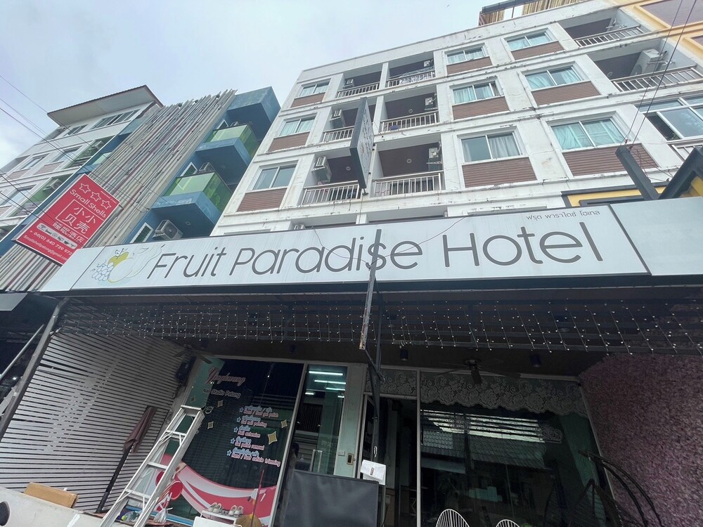 Fruit Paradise Hotel
