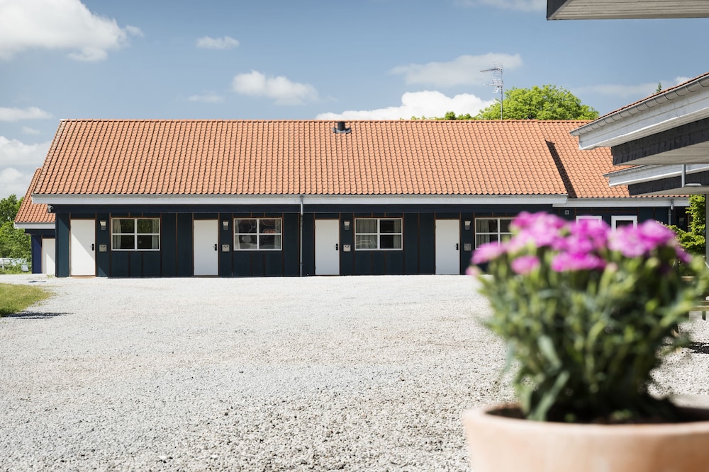 Hotel Sleep2Night - Image 1