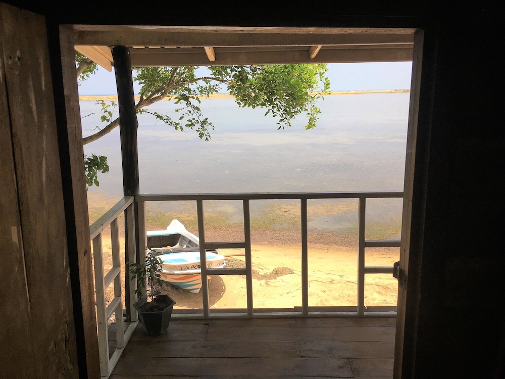 Dinuda Resort