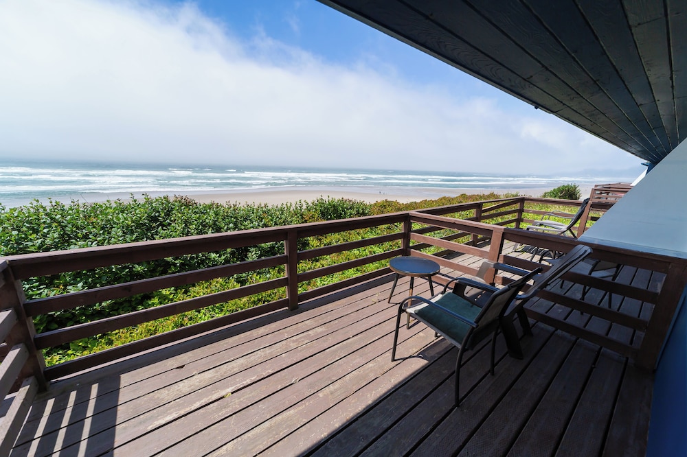 Moolack Shores Inn
