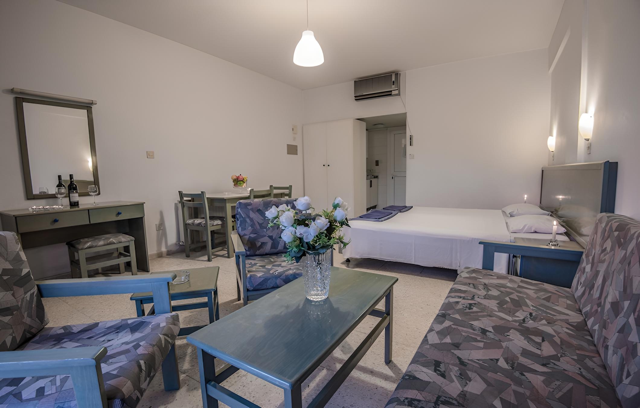 Cordelia Hotel Apts