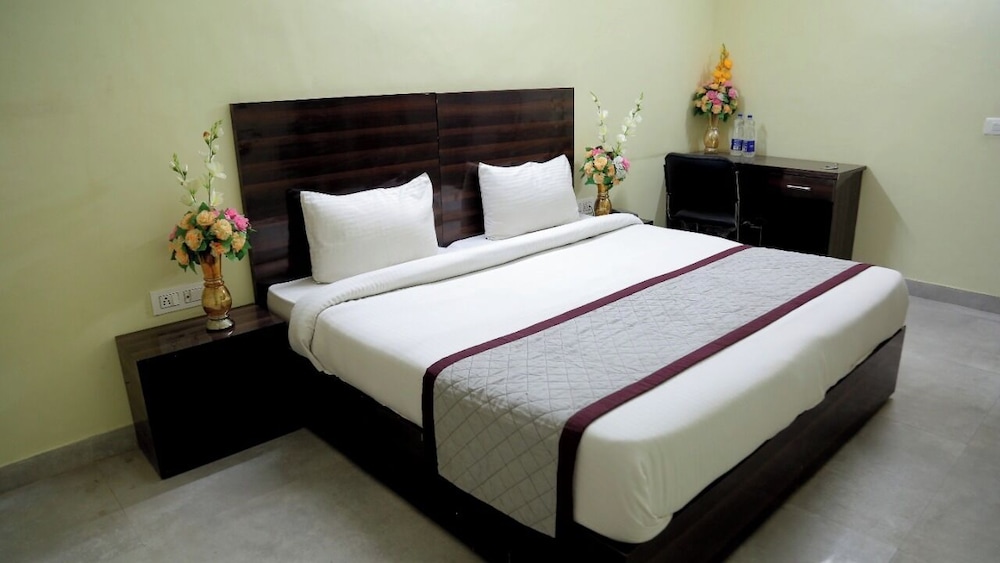 Hotel Livinn by F9 - Property Image 14