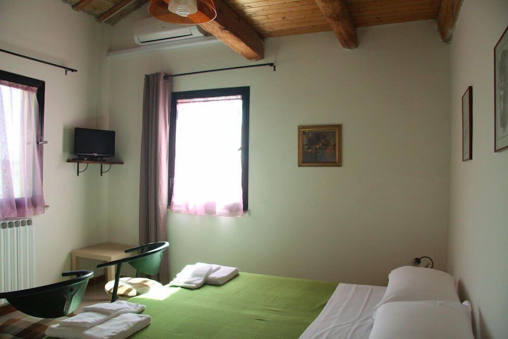 Photo 47