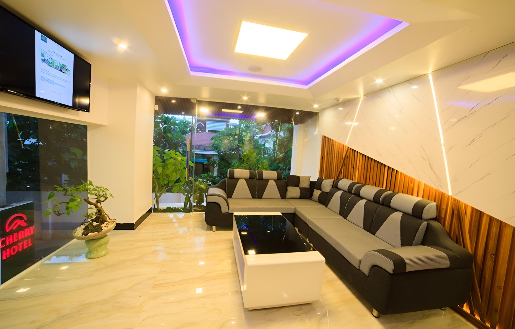 Cherry Hotel Hue