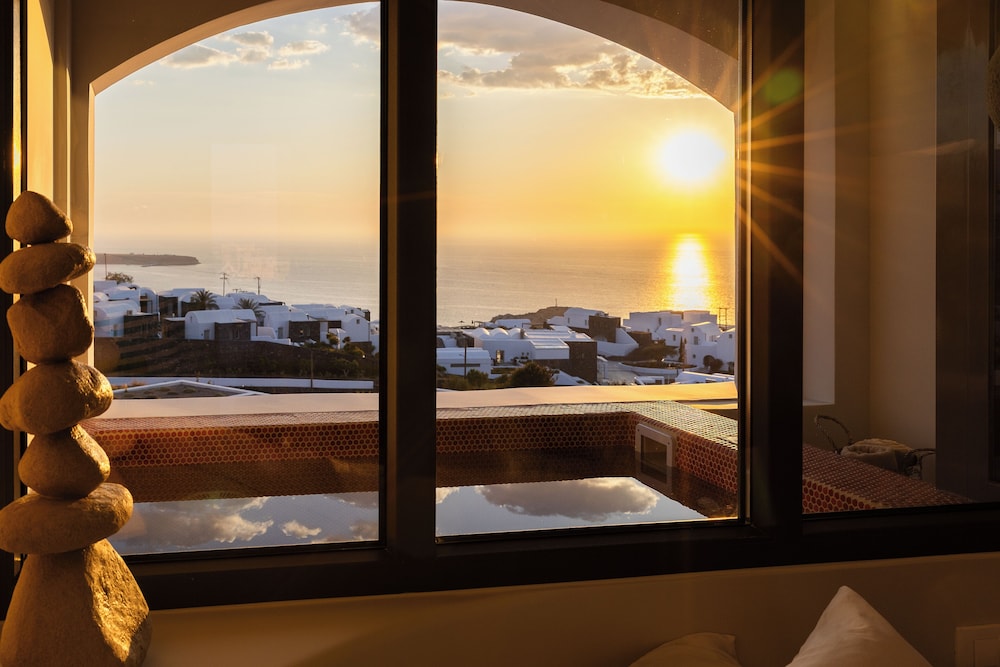 Niabelon Suites