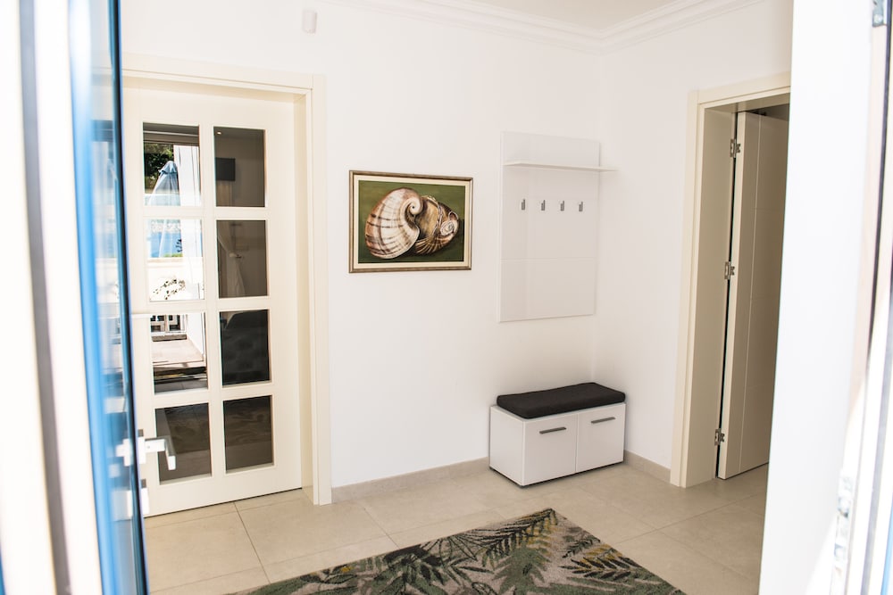Luxurypenthouse sea View Pooll Ivy House Tivat view 3