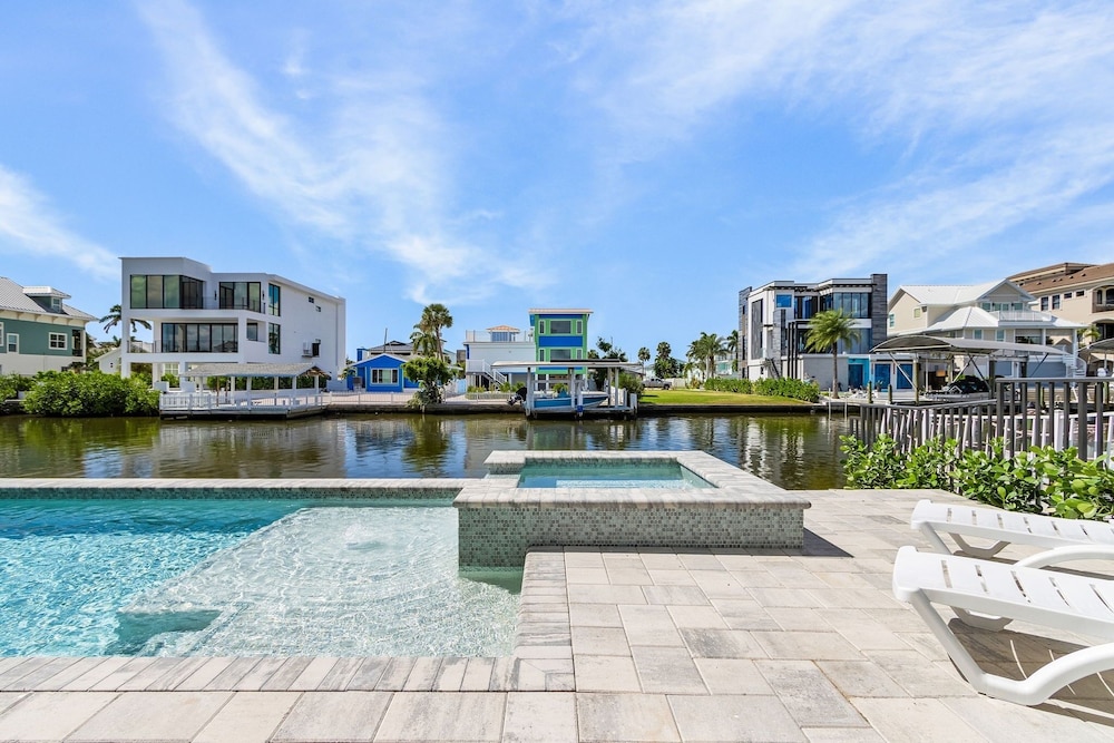 141 Brand New Luxury 6br/6ba Build W/ Heated Pool! 6 Bedroom Home
