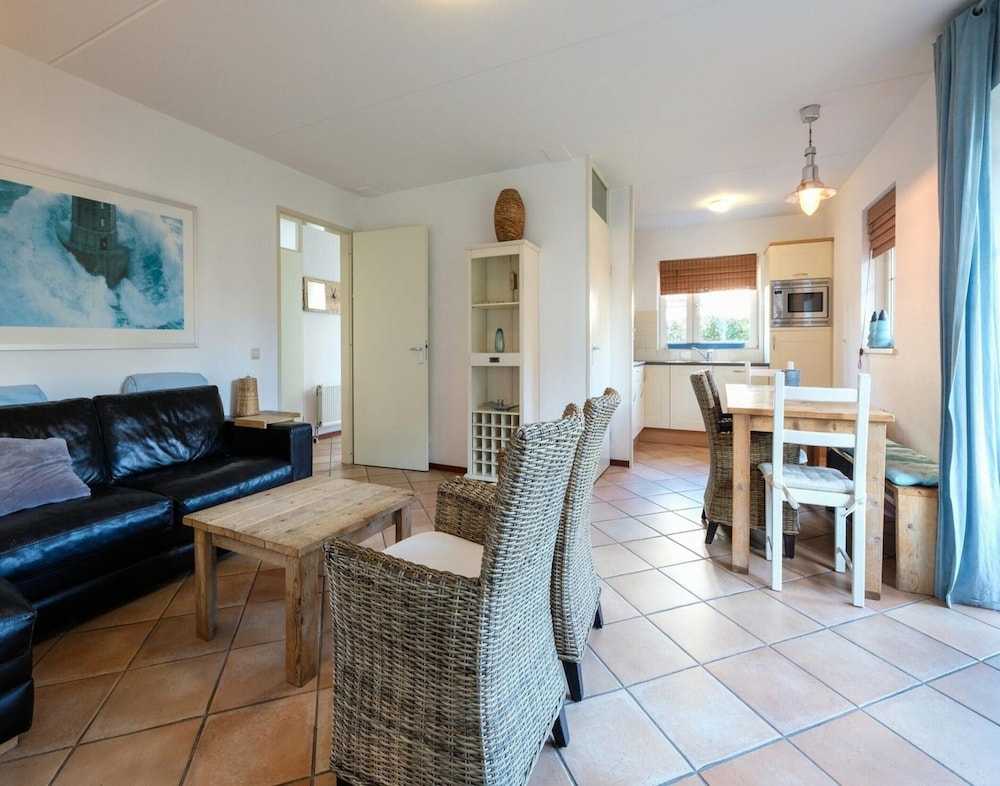 Charming Villa With Terrace Near Forest
