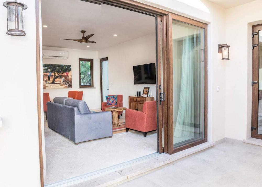 Casa Del Gallo 2 BR by Casago view 3