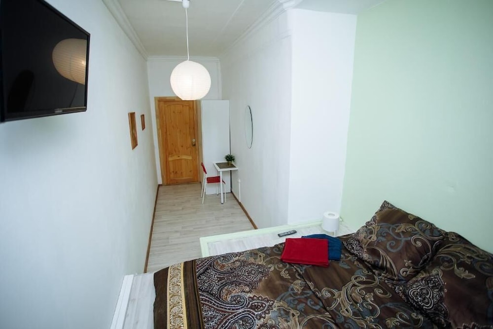 BigGal Rooms