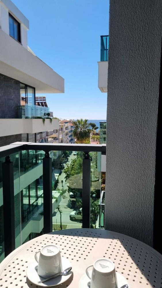 Elite City 3 Luxury Residence