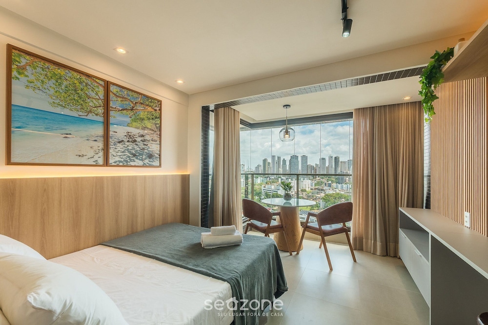 Apartments in a Building With a Pool 800m From the Beach in Salvador - EDF