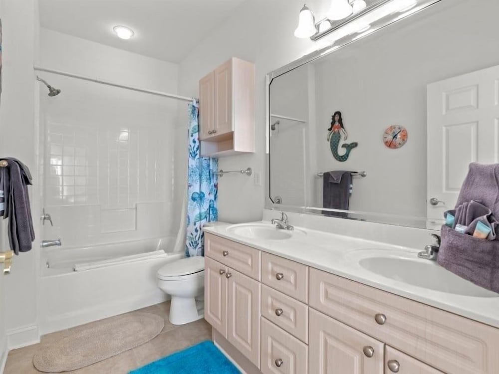 Magnolia Pointe Luster Leaf 4861-403 2 Bedroom Condo