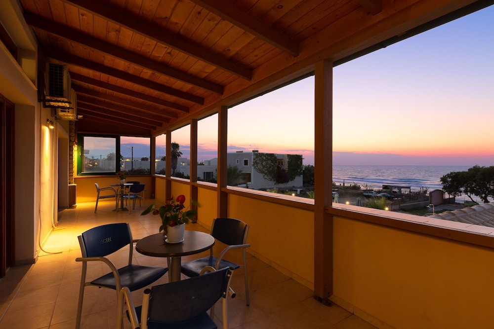 Golden Sand Beach Villa Villa