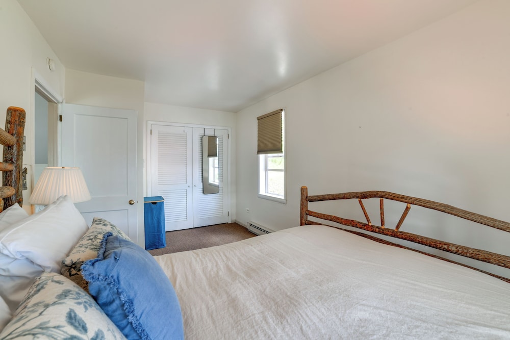 The Perch: Lakefront Cooperstown Apt