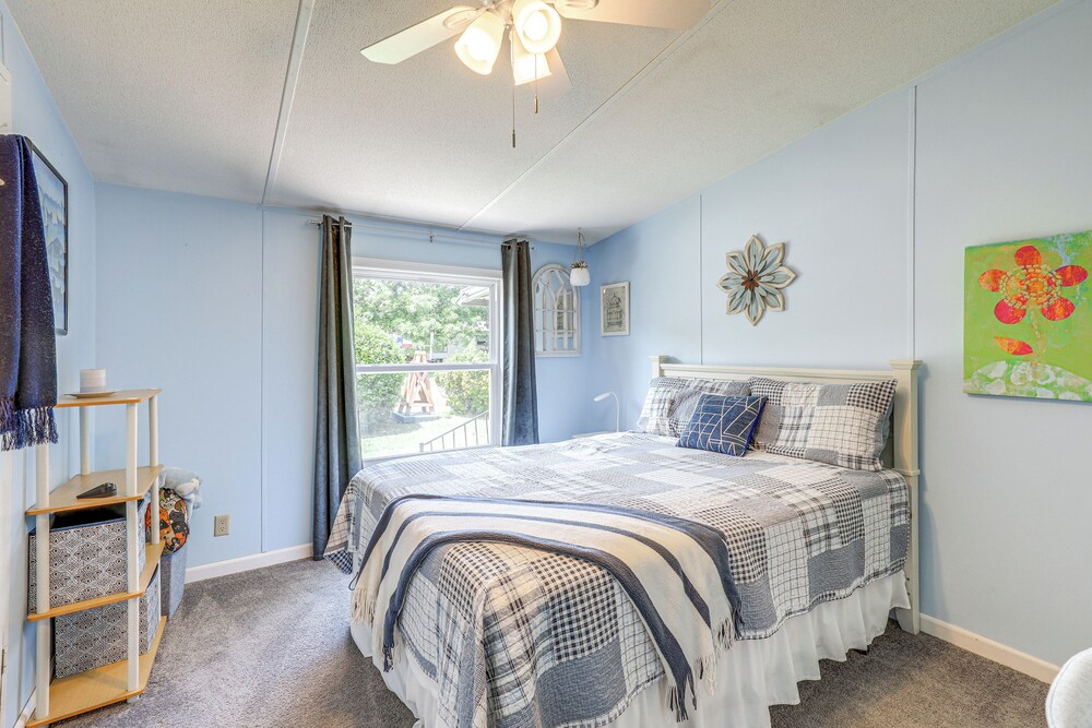 Riverfront Granbury Home w/ Patios & Boat Dock! view 5