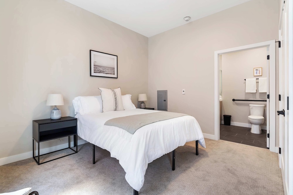 CozySuites at Textile