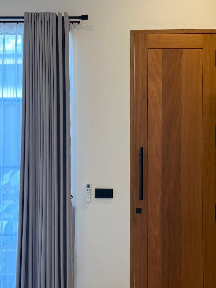 Malasama suites hotel