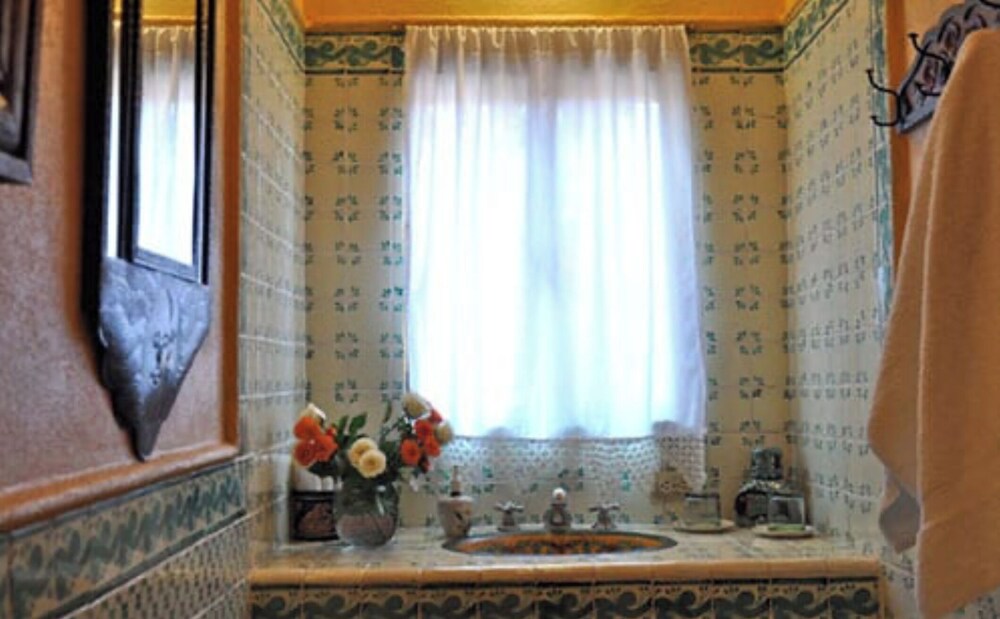 Casa de la Cuesta Bed and Breakfast