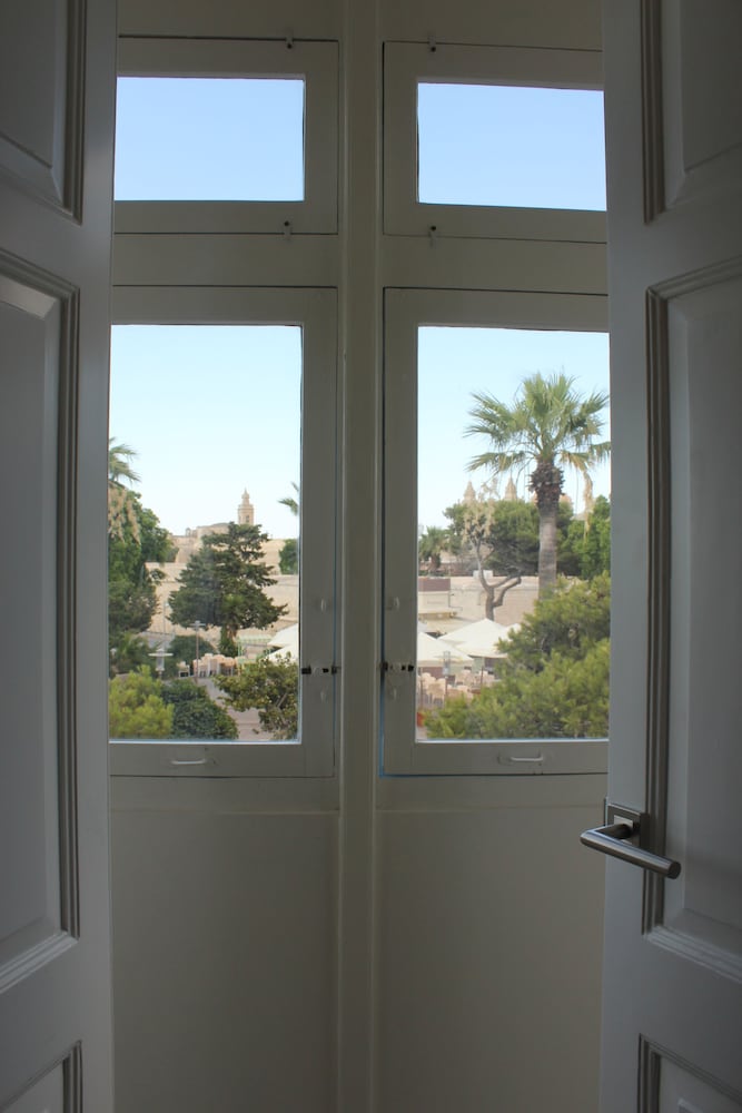 Maleth Inn Guest House