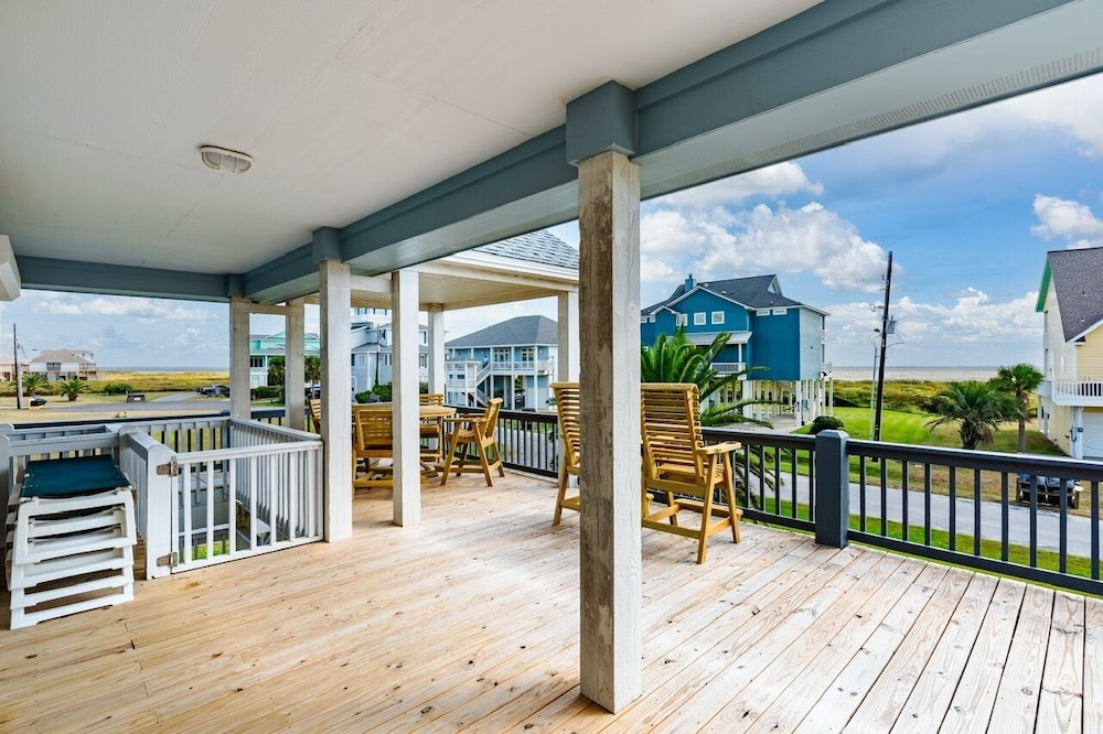Happy Hours 4 Bedroom Home