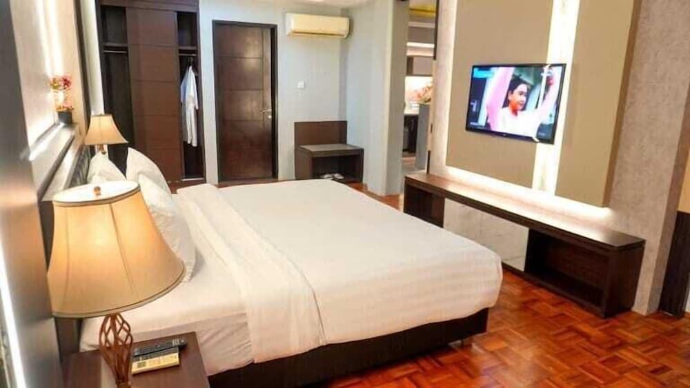 Grand Abe Hotel