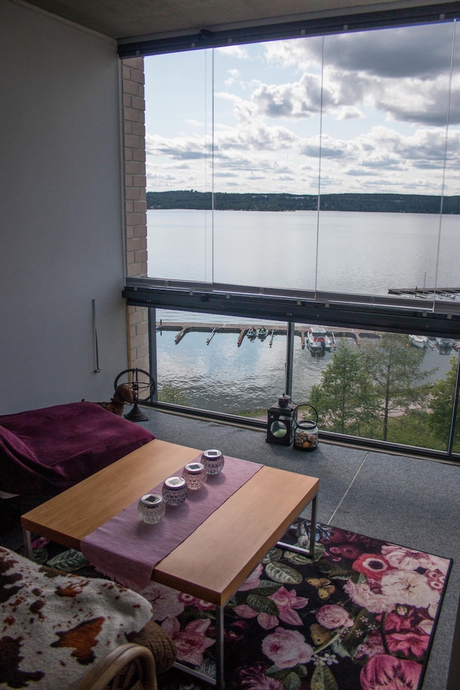 Kotimaailma Deluxe Apartment Lake View