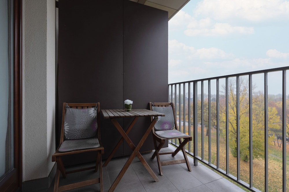 Warsaw Apartment With Parking by Renters view 2