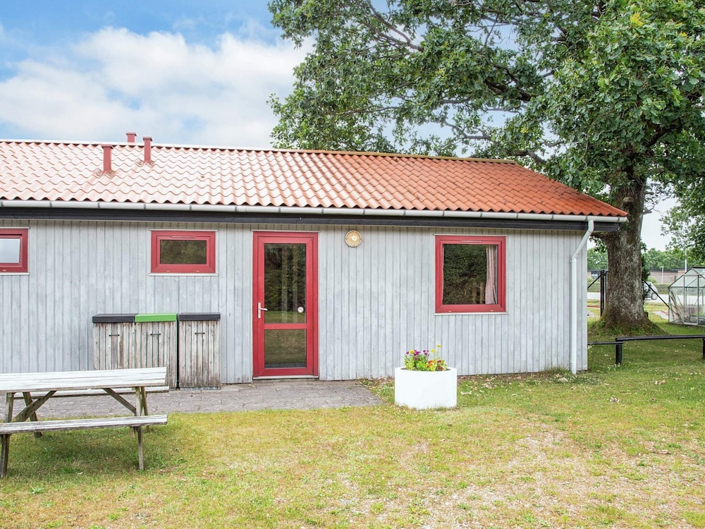 4 Person Holiday Park Home in Grindsted