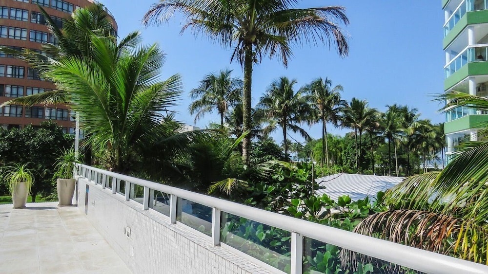 M3 Riviera Inn Residence 84