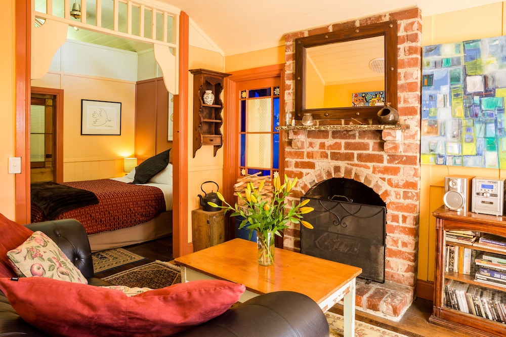 Como Cottages Accommodation