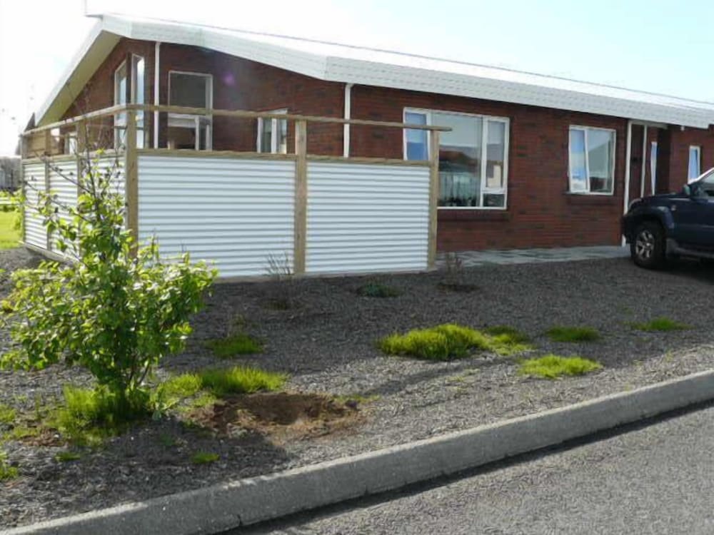Guesthouse Bjarney