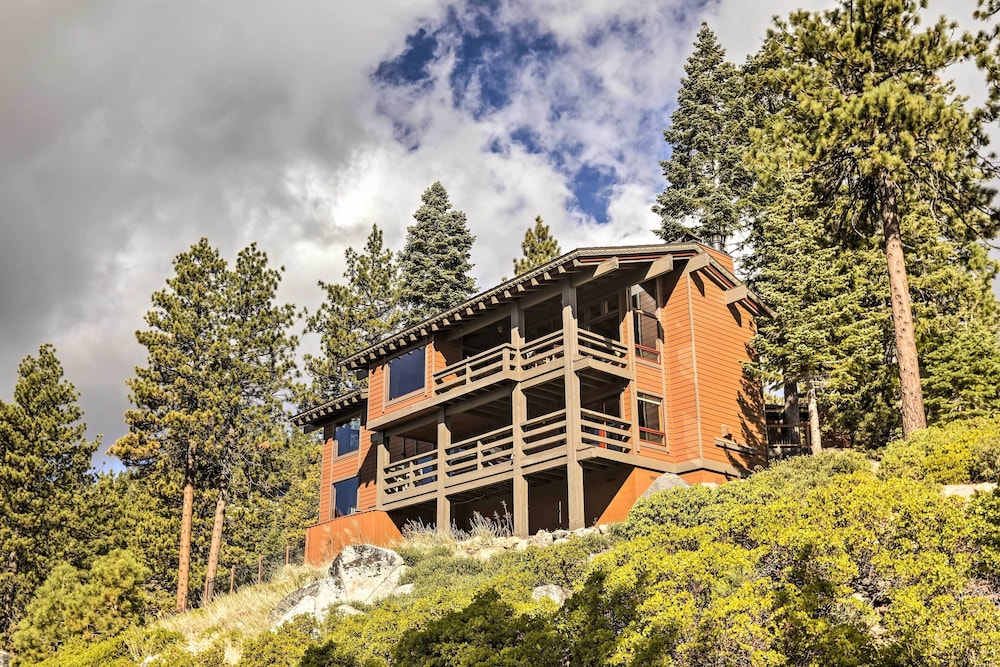 Lake Tahoe Vacations - Incline Village Home w/ Hot Tub Lake Views! - Property Image 15
