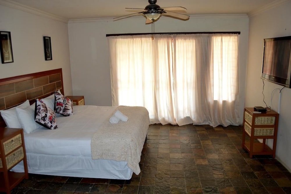 Cliffords Lodge & Spa