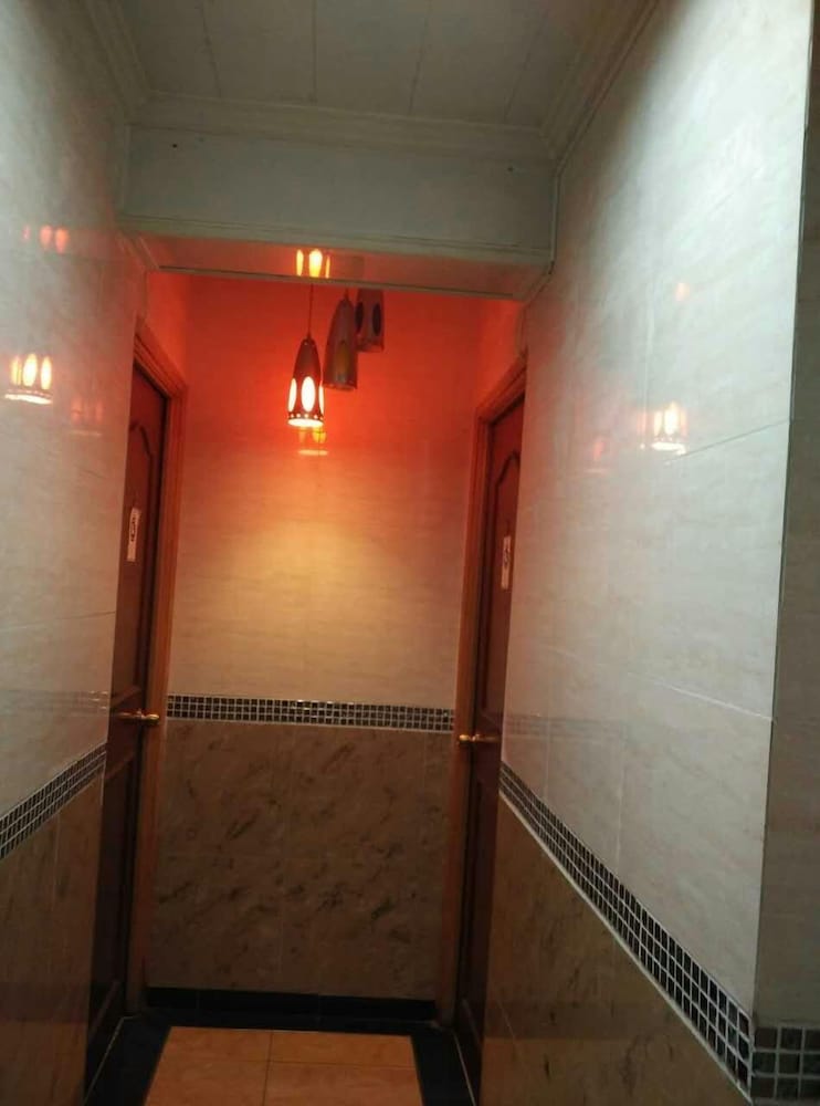 Hong Kong Astronaut's Hotel